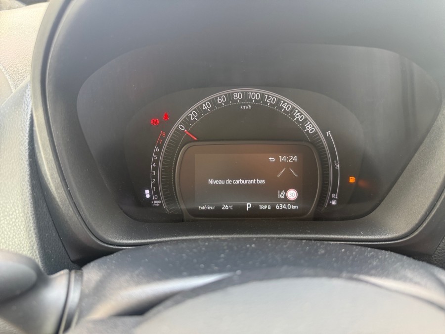 TOYOTA d'occasion AYGO X 1.0 VVT-I 72 DESIGN S-CVT de 2025 Le Raincy
