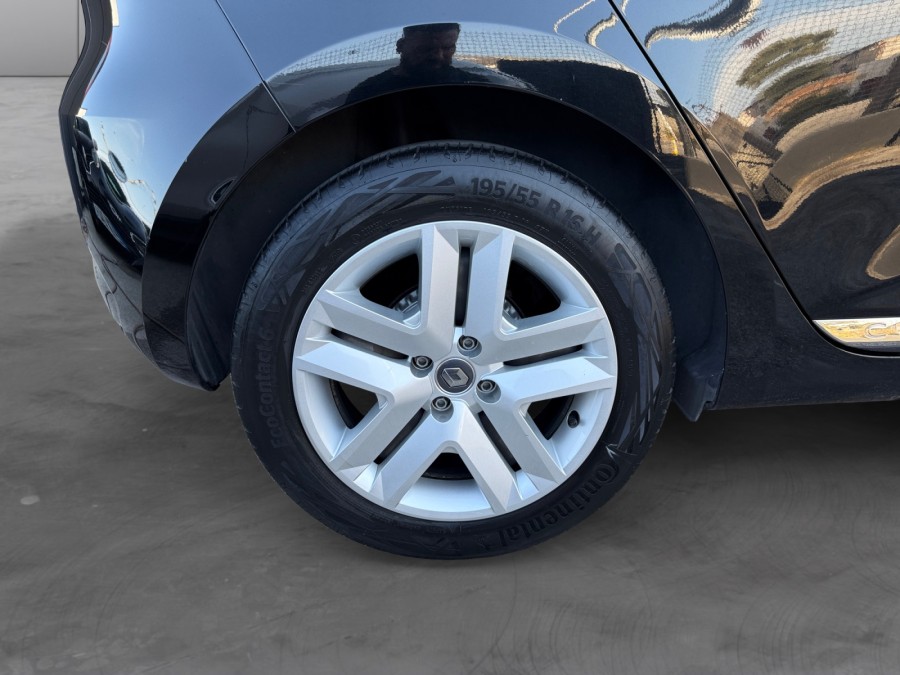 RENAULT d'occasion CLIO V 1.0 TCE 100 BUSINESS de 2019 Toulon Est