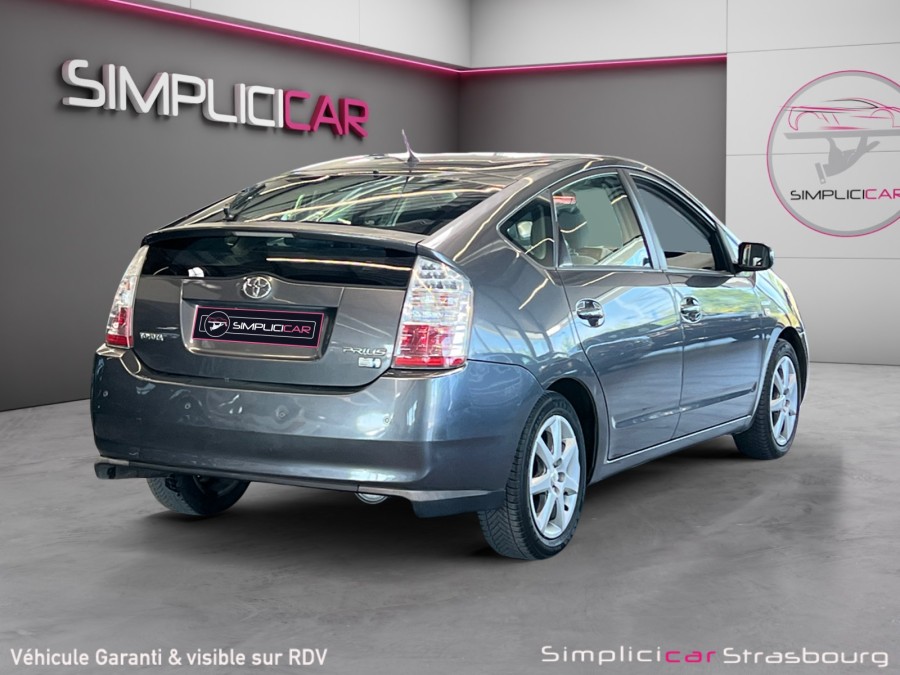 TOYOTA d'occasion PRIUS LIFTBACK 75 VVTI LINEA SOL de 2008 Strasbourg