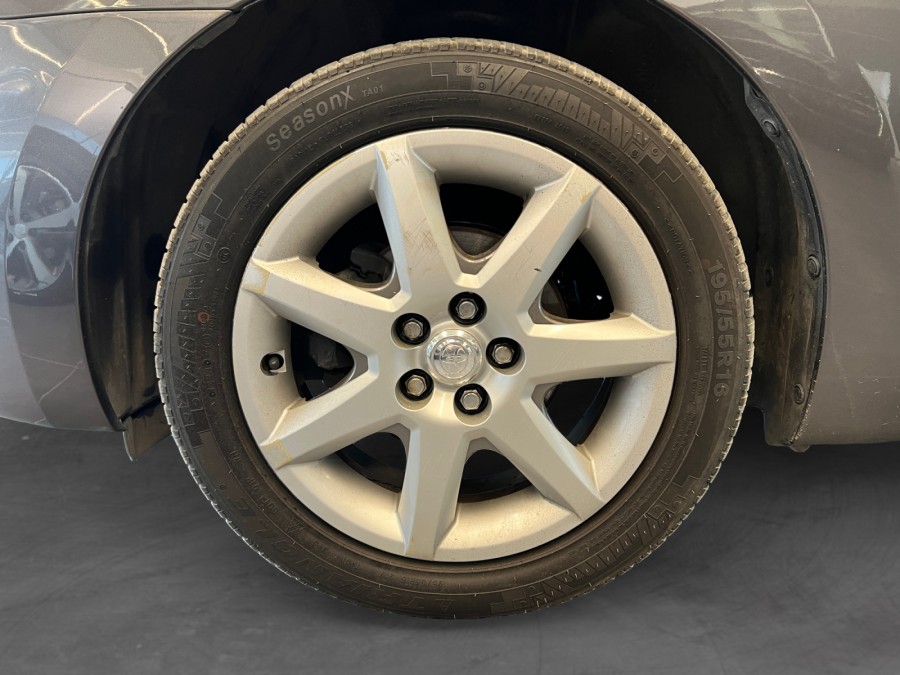 TOYOTA d'occasion PRIUS LIFTBACK 75 VVTI LINEA SOL de 2008 Strasbourg