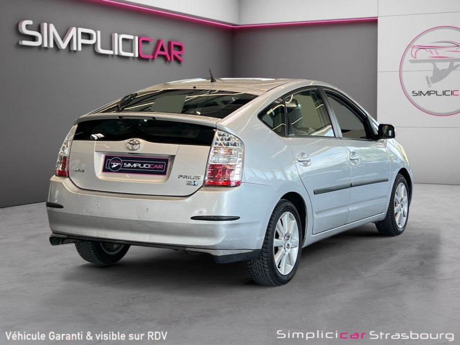 TOYOTA d'occasion PRIUS LIFTBACK 75 VVTI LINEA SOL de 2007 Strasbourg