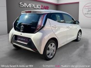 TOYOTA d'occasion AYGO 1.0 VVT-I 72 XPLAY de 2014 Salon de Provence