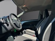 TOYOTA d'occasion AYGO 1.0 VVT-I 72 XPLAY de 2014 Salon de Provence