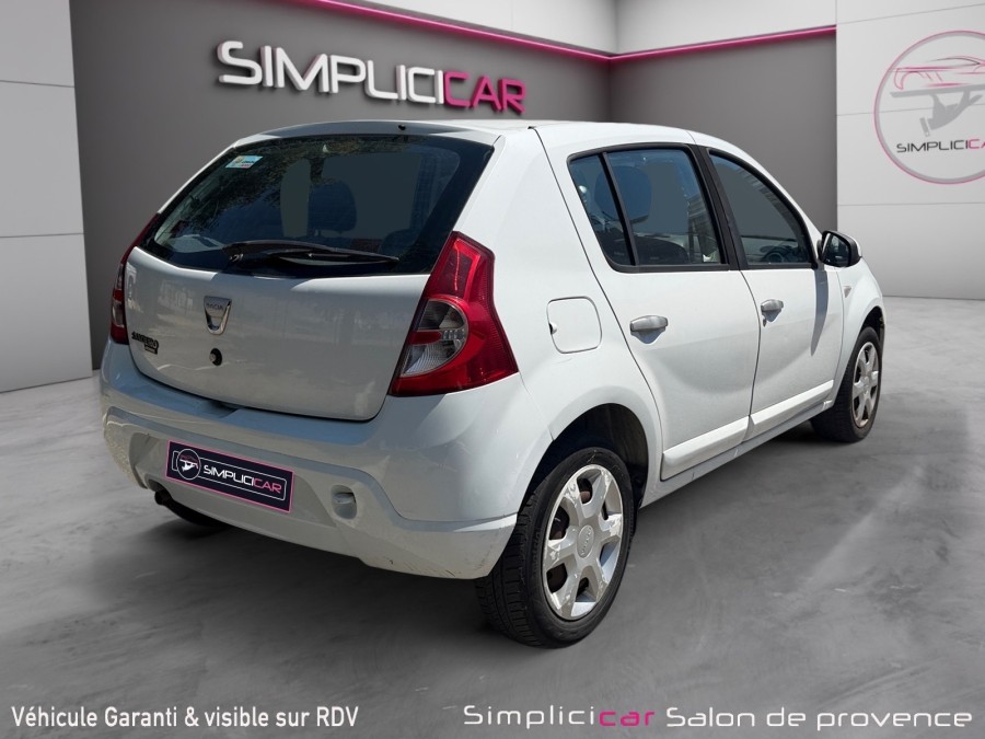 DACIA d'occasion SANDERO 1.4 MPI GPL de 2010 Salon de Provence (13)﻿