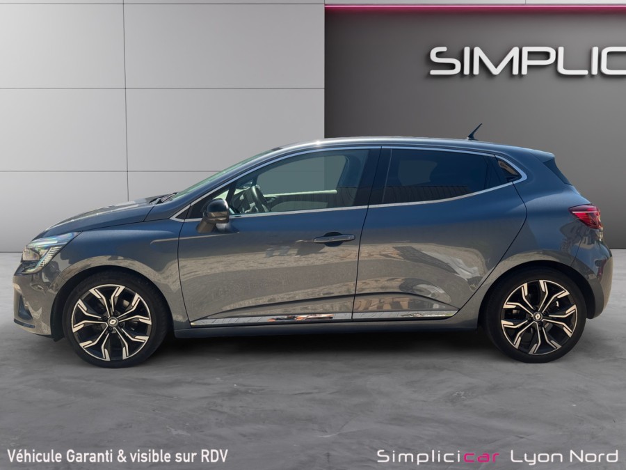 RENAULT d'occasion CLIO V INTENS de 2022 Lyon Nord (69)﻿