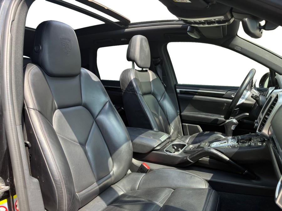 PORSCHE d'occasion CAYENNE 3.0 V6 S E-HYBRID PLATINUM EDITION