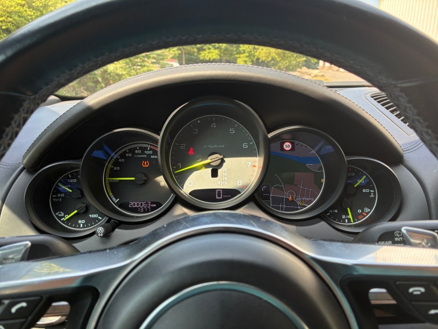 PORSCHE d'occasion CAYENNE 3.0 V6 S E-HYBRID PLATINUM EDITION