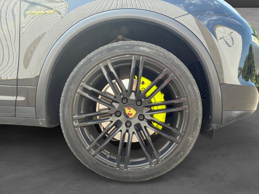 PORSCHE d'occasion CAYENNE 3.0 V6 S E-HYBRID PLATINUM EDITION
