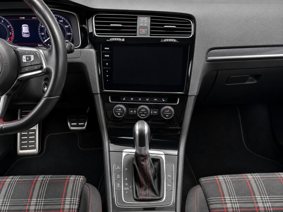 VOLKSWAGEN d'occasion GOLF VII 2.0 TSI EVO 245 GTI PERFORMANCE DSG de