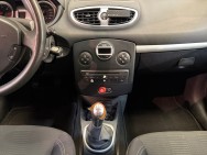 RENAULT d'occasion CLIO III GRANDTOUR 1.5 DCI 85 Dynamic de 2010 St