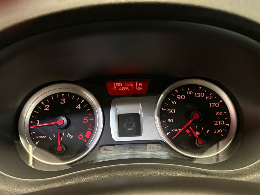 RENAULT d'occasion CLIO III GRANDTOUR 1.5 DCI 85 Dynamic de 2010 St