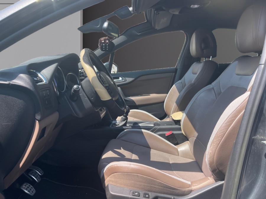 CITROEN d'occasion DS4 1.6 VTI 120 CHIC de 2013 La Flèche (72)﻿