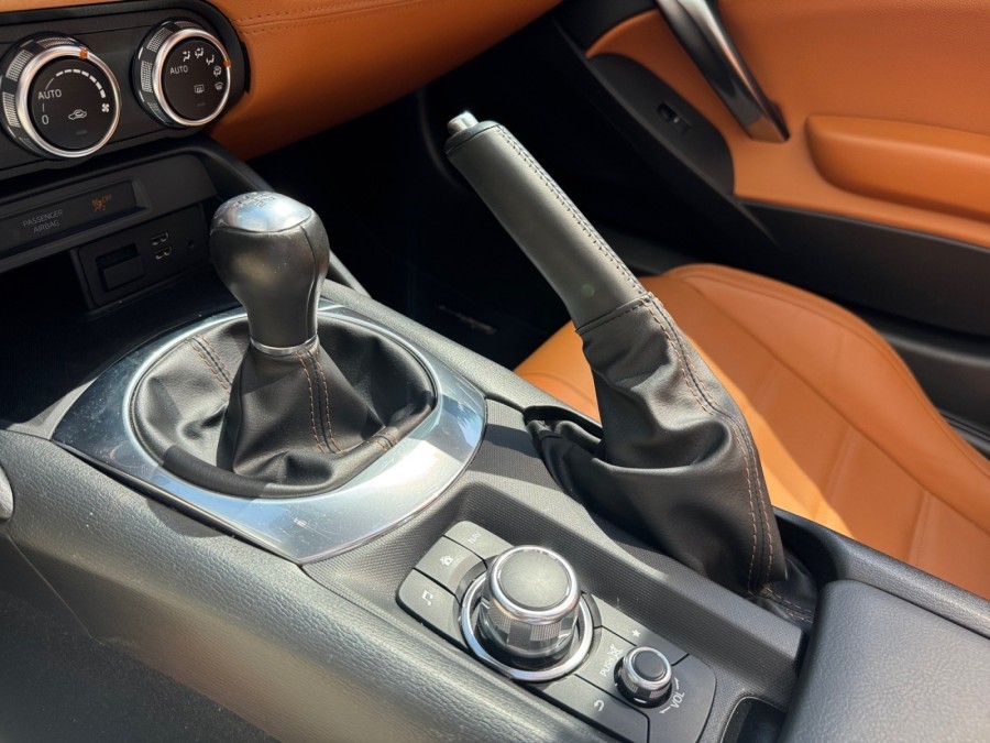 FIAT d'occasion 124 SPIDER LUSSO PLUS 1.4 140 de 2019 Montreuil (93)﻿