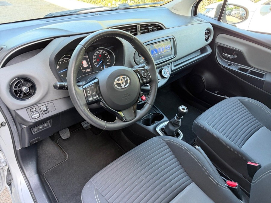 TOYOTA d'occasion YARIS 1.5 VVTI 110 FRANCE CONNECT de 2020 Nîmes