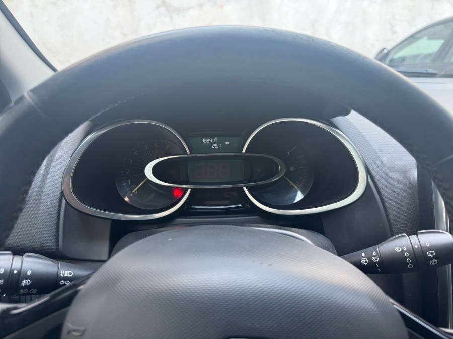 RENAULT d'occasion CLIO IV TCE 90 TREND de 2015 Le Raincy (93)﻿