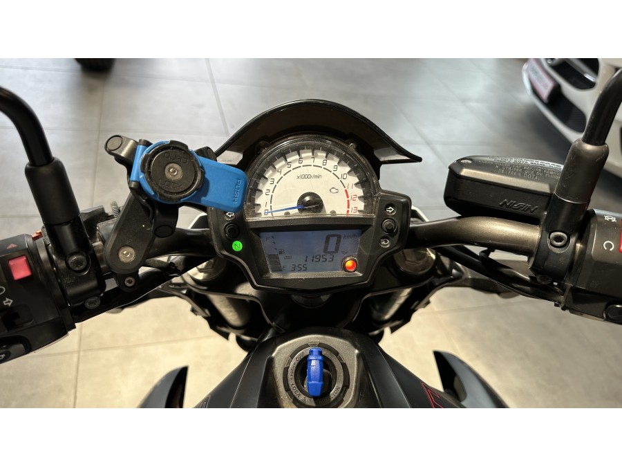 KAWASAKI d'occasion ER-6N KAWASAKI ER-6N de 2014 St Jean du Cardonnay