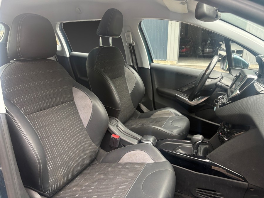 PEUGEOT d'occasion 2008 1.2 PURE TECH 110 ALLURE EAT de 2017 Nord
