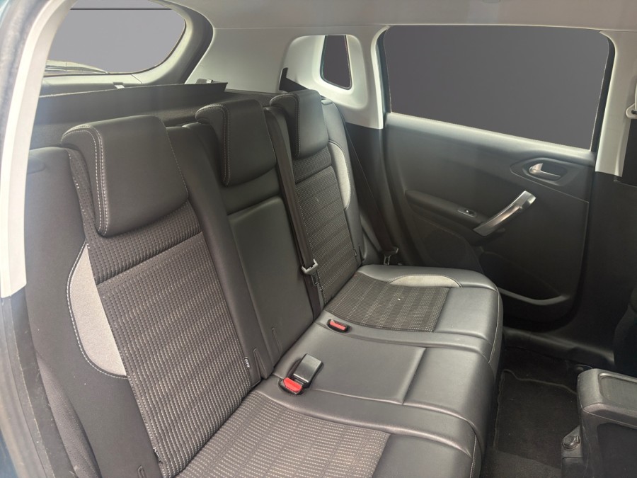 PEUGEOT d'occasion 2008 1.2 PURE TECH 110 ALLURE EAT de 2017 Nord