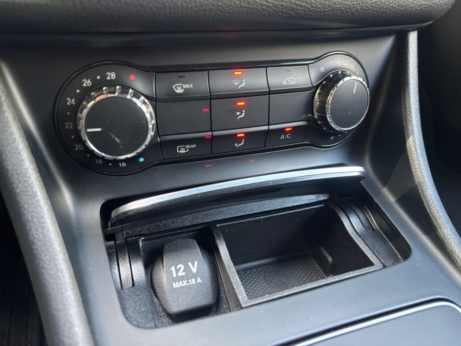 MERCEDES d'occasion CLASSE CLA CLA 220 D SENSATION 4MATIC BA de 2017
