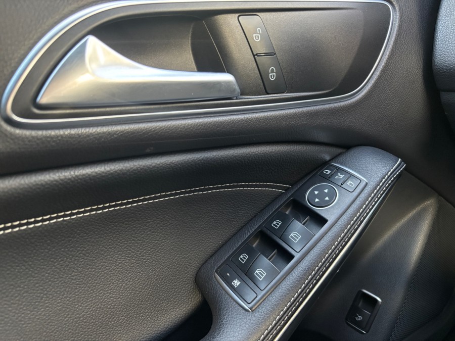 MERCEDES d'occasion CLASSE CLA CLA 220 D SENSATION 4MATIC BA de 2017