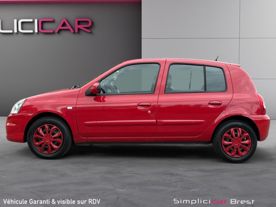 RENAULT d'occasion CLIO II CAMPUS EVOLUTION ACCES 1.5DCI 65 de 2010