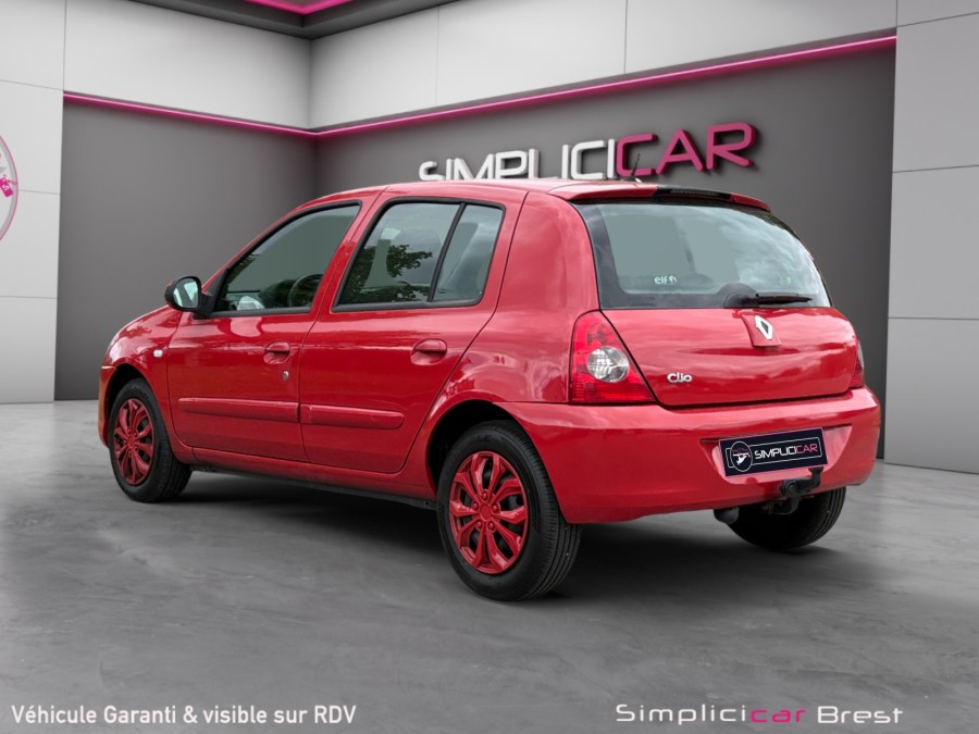 RENAULT d'occasion CLIO II CAMPUS EVOLUTION ACCES 1.5DCI 65 de 2010