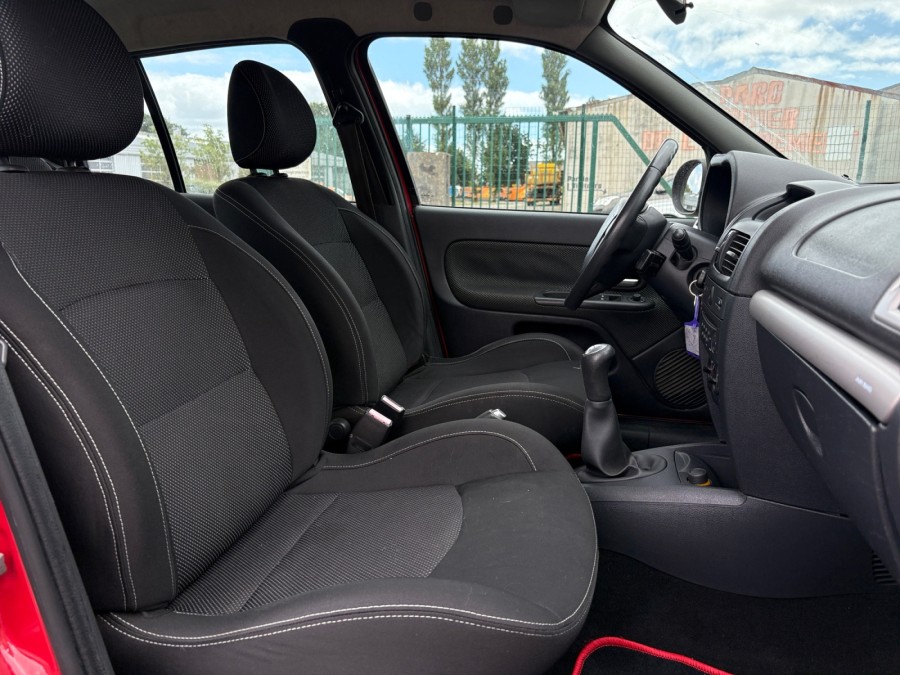 RENAULT d'occasion CLIO II CAMPUS EVOLUTION ACCES 1.5DCI 65 de 2010