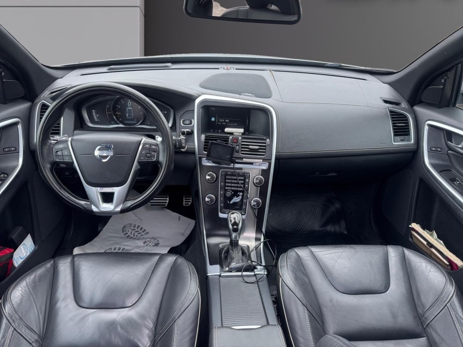 VOLVO d'occasion XC60 I SUV T5 AWD 245 R-DESIGN GEARTRONIC de 2015 St