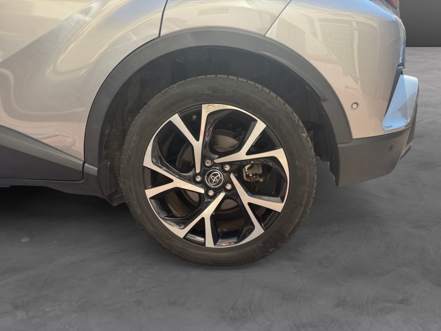 TOYOTA d'occasion C-HR 122H GRAPHIC de 2017 Le Raincy (93)﻿