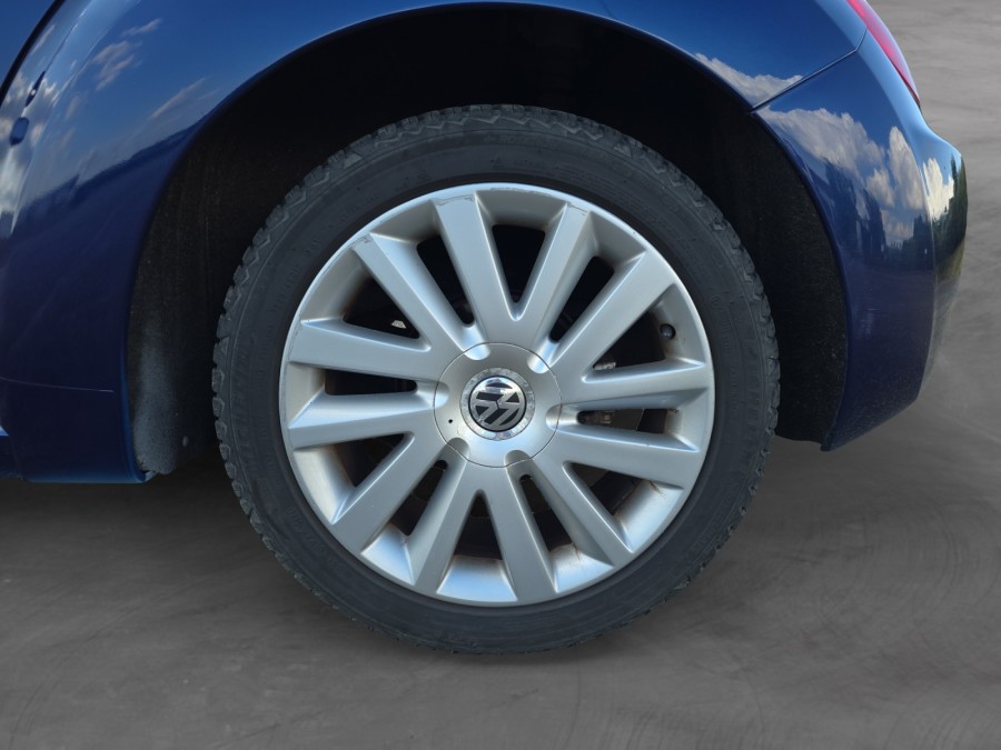 VOLKSWAGEN d'occasion NEW BEETLE DECAPOTABLE 1.9 TDI 105 UNITED