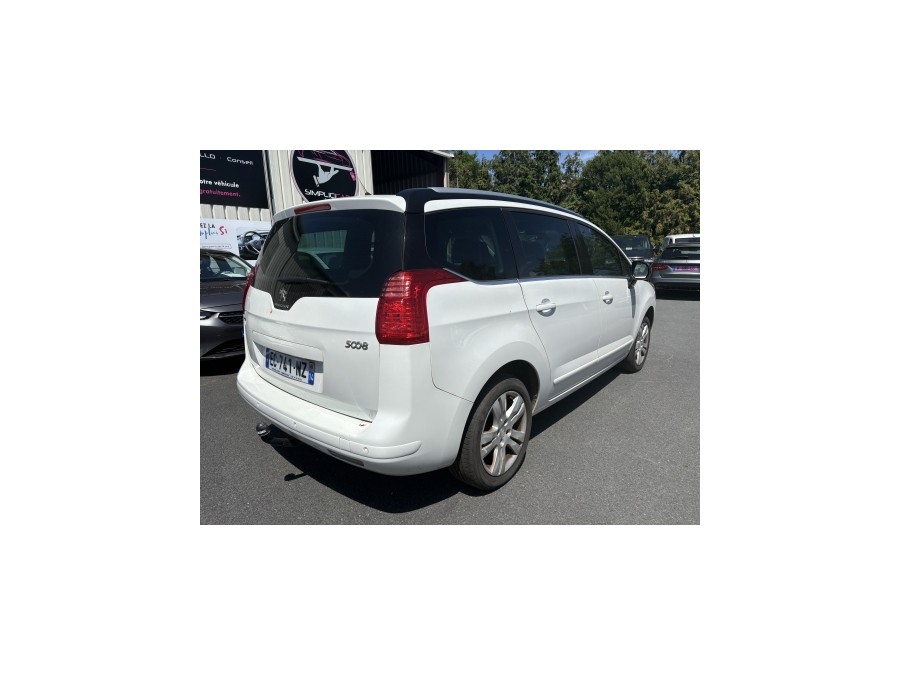 PEUGEOT d'occasion 5008 1.6 BLUE HDI 120 ALLURE de 2016 Caen (14)﻿