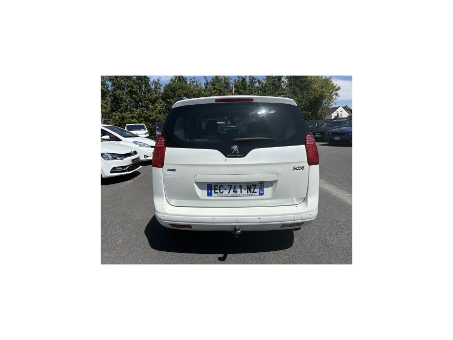 PEUGEOT d'occasion 5008 1.6 BLUE HDI 120 ALLURE de 2016 Caen (14)﻿
