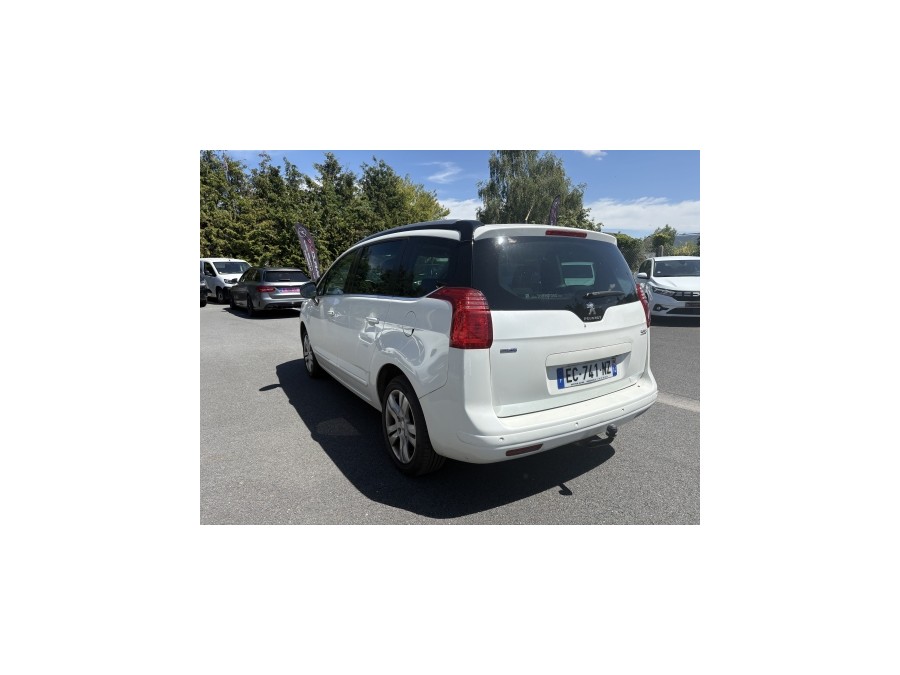 PEUGEOT d'occasion 5008 1.6 BLUE HDI 120 ALLURE de 2016 Caen (14)﻿