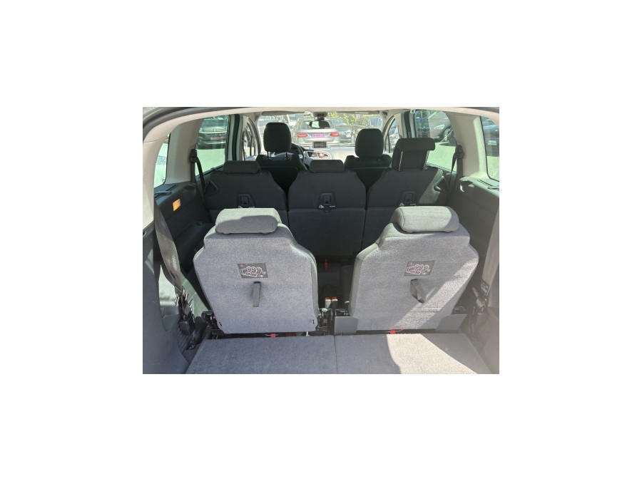 PEUGEOT d'occasion 5008 1.6 BLUE HDI 120 ALLURE de 2016 Caen (14)﻿