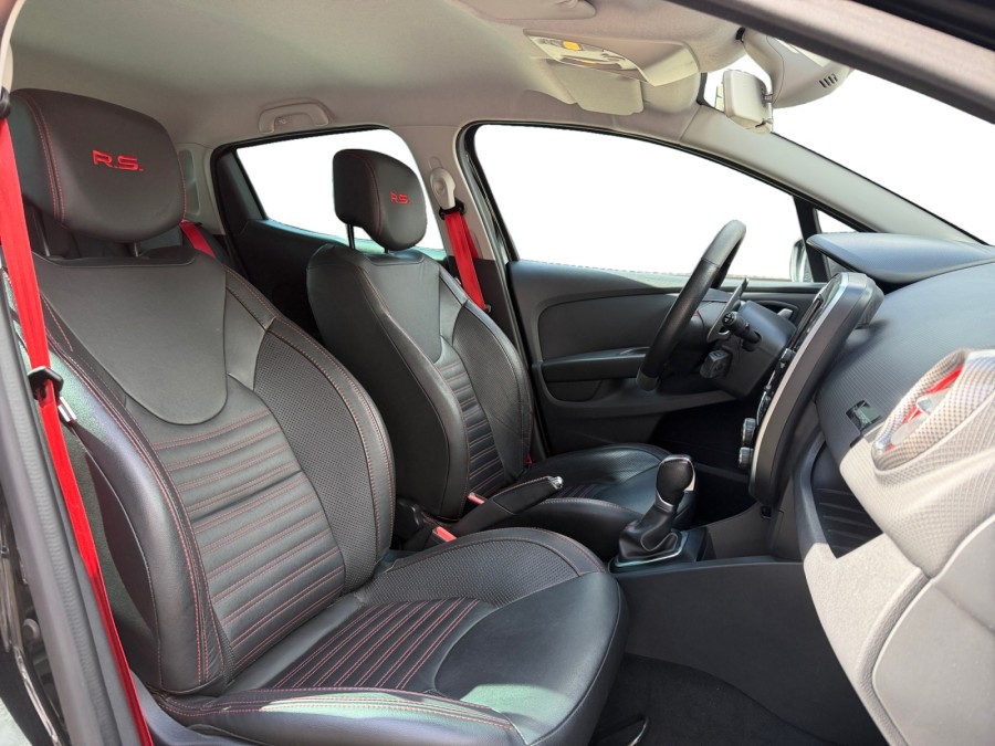 RENAULT d'occasion CLIO RS 18 220 EDC de 2018 Les Sables d'Olonne