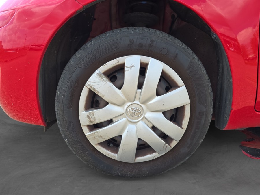 TOYOTA d'occasion YARIS 1.0 VVT-I de 2010 Vichy (03)﻿