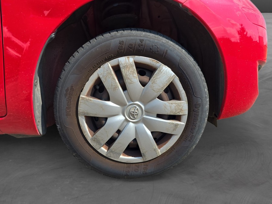 TOYOTA d'occasion YARIS 1.0 VVT-I de 2010 Vichy (03)﻿