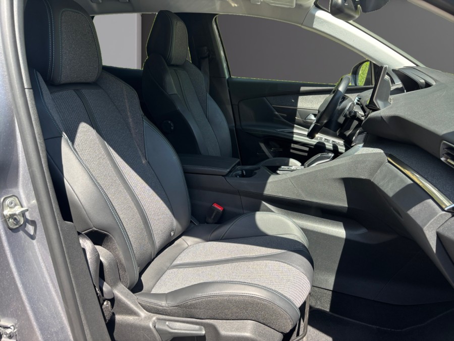 PEUGEOT d'occasion 3008 II SUV PEUGEOT 3008 II 130ch S&S EAT8 Allure