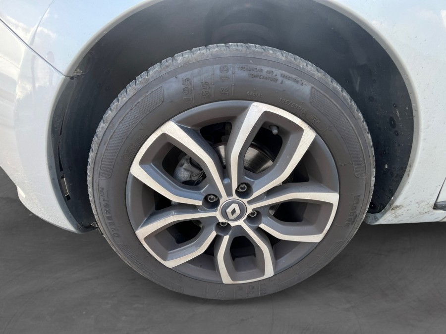 RENAULT d'occasion CLIO IV TCE 90 INTENS de 2019 Limoges (87)﻿