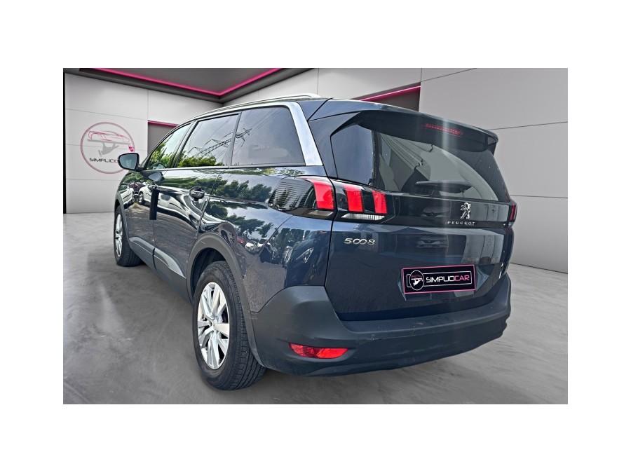 PEUGEOT d'occasion 5008 1.5 BLUEHDI 130 ACTIVE 130Ch 7PL de 2019 Osny