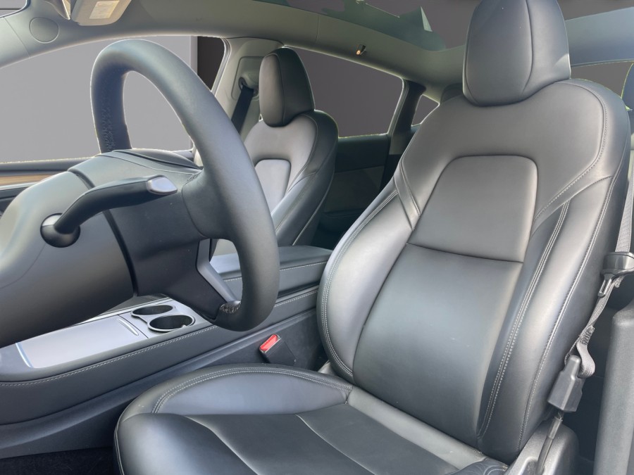 TESLA d'occasion MODEL Y PERFORMANCE AWD de 2023 Royan (17)﻿