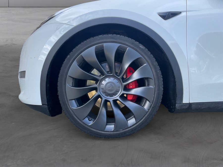 TESLA d'occasion MODEL Y PERFORMANCE AWD de 2023 Royan (17)﻿