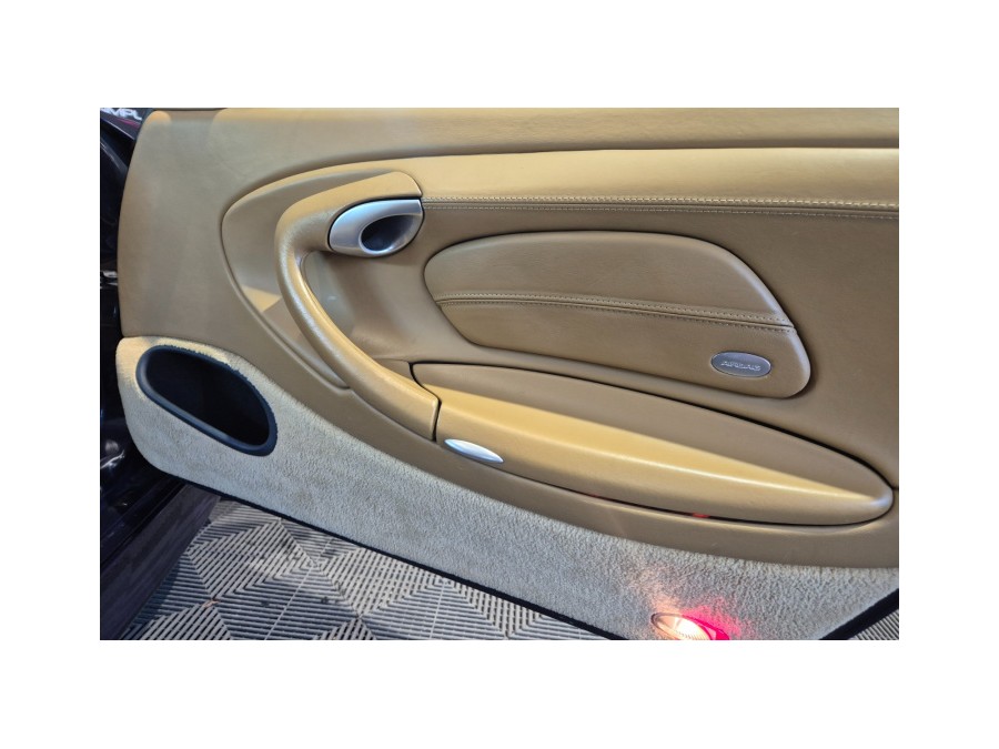 PORSCHE d'occasion 911 TYPE 996 CARRERA de 2002 Aix Les Bains (73)﻿