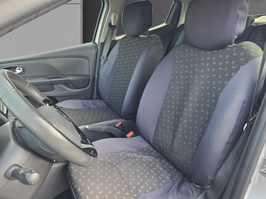 RENAULT d'occasion CLIO IV 1.5 DCI 90 BUSINESS de 2016 Le Puy en