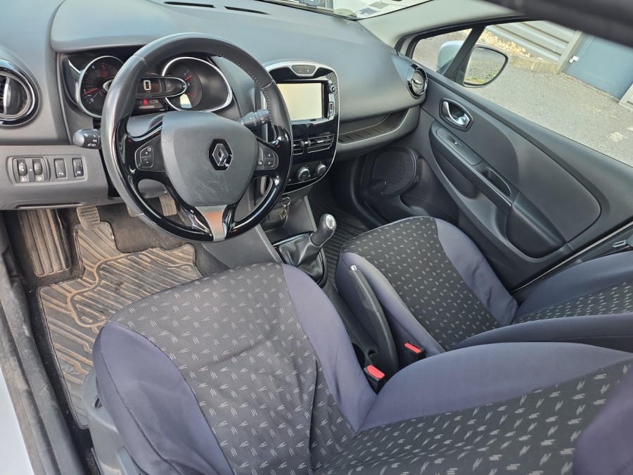 RENAULT d'occasion CLIO IV 1.5 DCI 90 BUSINESS de 2016 Le Puy en