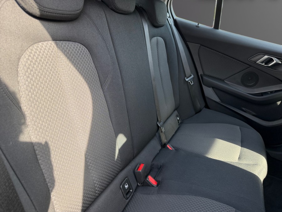 BMW d'occasion SERIE 1 118I 136 M DESIGN DKG de 2022 Méry Sur Oise