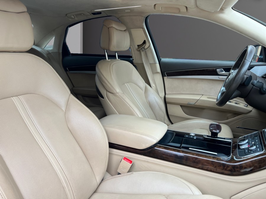 AUDI d'occasion A8 V8 4.2 FSI 372 AVUS QUATTRO TIPTRONIC de 2010 Méry