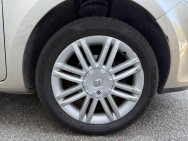 RENAULT d'occasion CLIO 1.5 dCi 105 de 2006 Salon de Provence (13)﻿