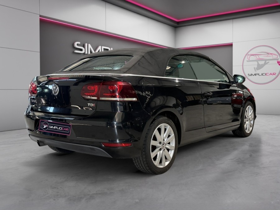 VOLKSWAGEN d'occasion GOLF VI DECAPOTABLE 1.6 TDI CARAT de 2012