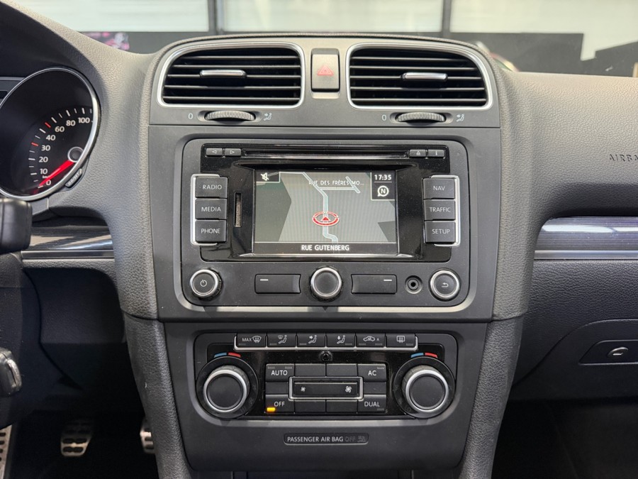 VOLKSWAGEN d'occasion GOLF VI DECAPOTABLE 1.6 TDI CARAT de 2012